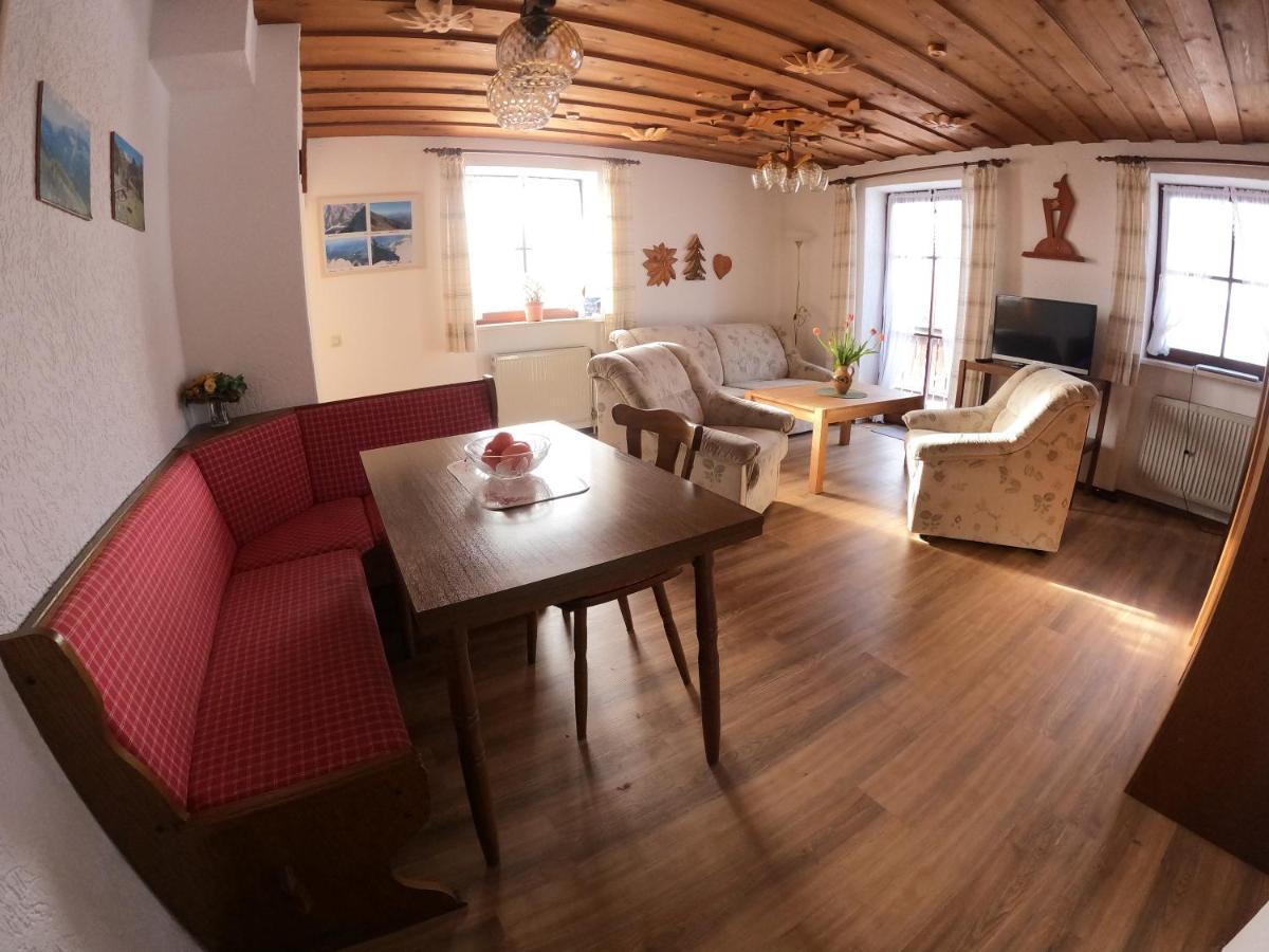 Weinfeldhof Apartment เบิร์ชเทสกาเดน ภายนอก รูปภาพ